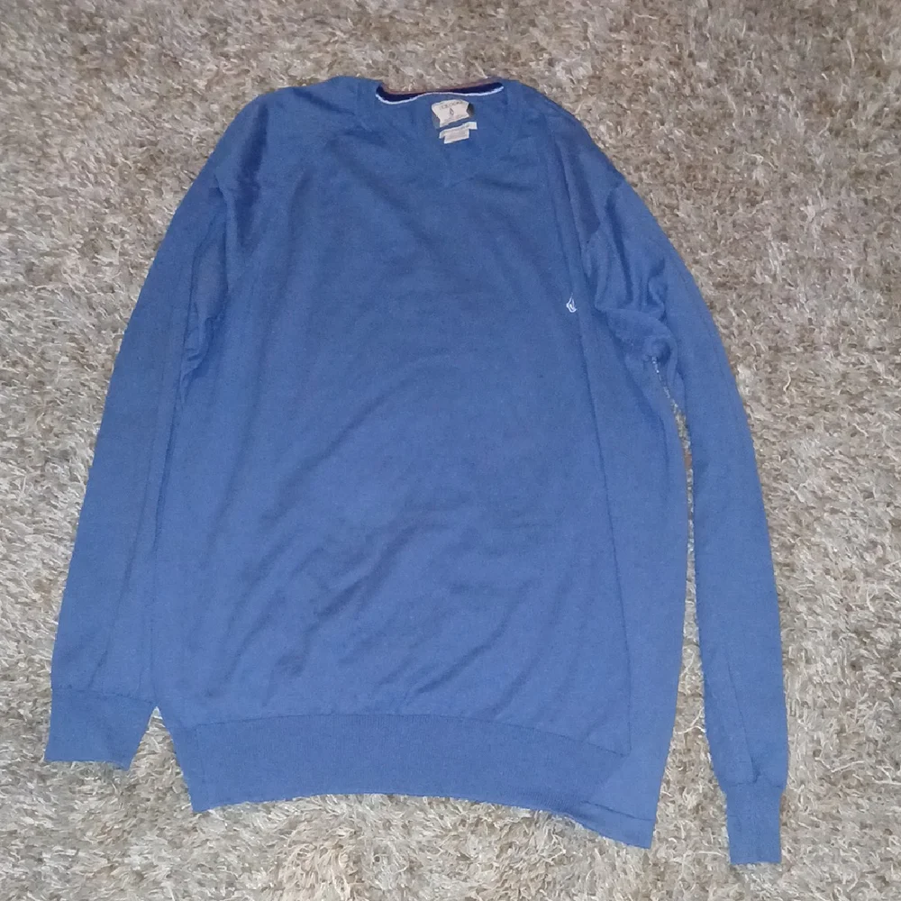 Men's Blue Sweater - Picture 1 of 6